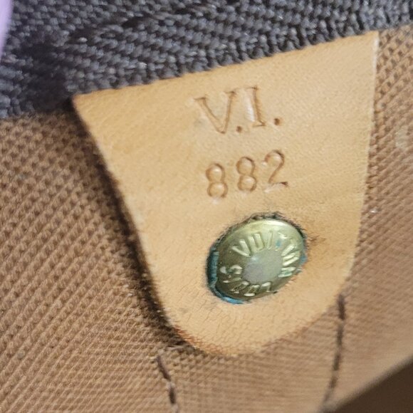 Louis Vuitton Monogram~Travel Bag~Keepall 50 - Picture 3 of 14